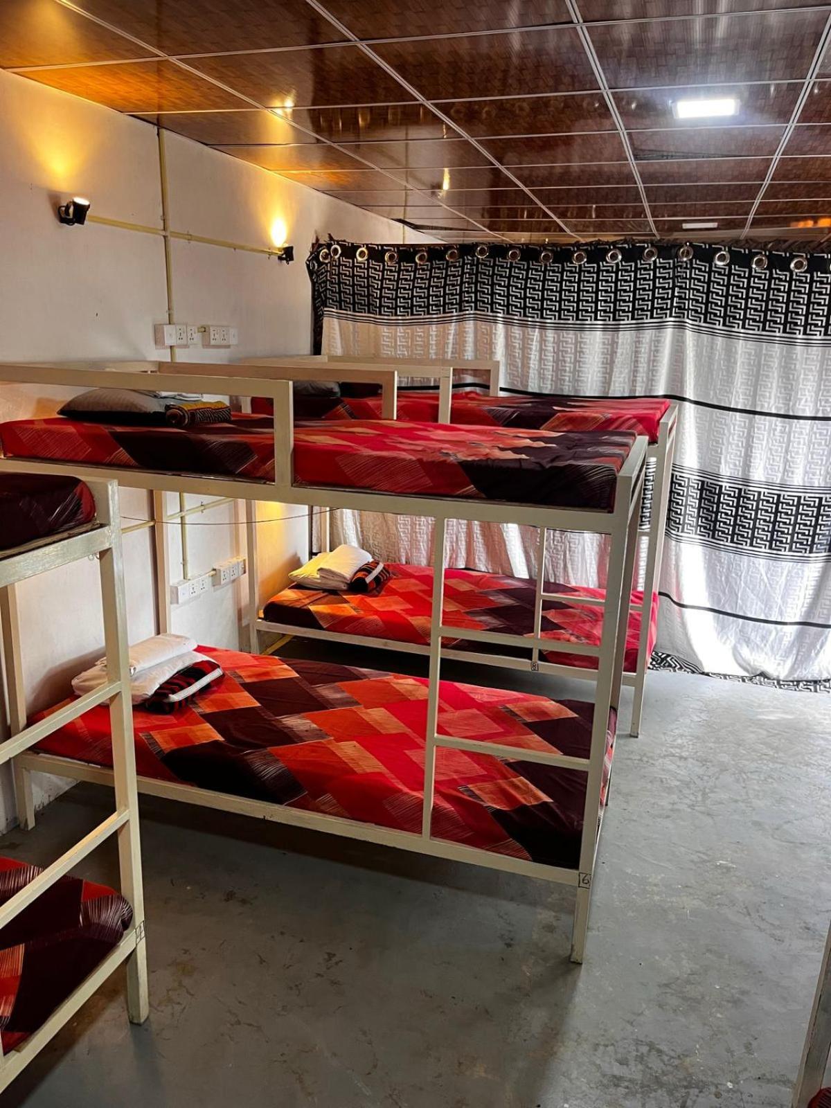 Surfing Lion Hostel Arugam Bay Zewnętrze zdjęcie