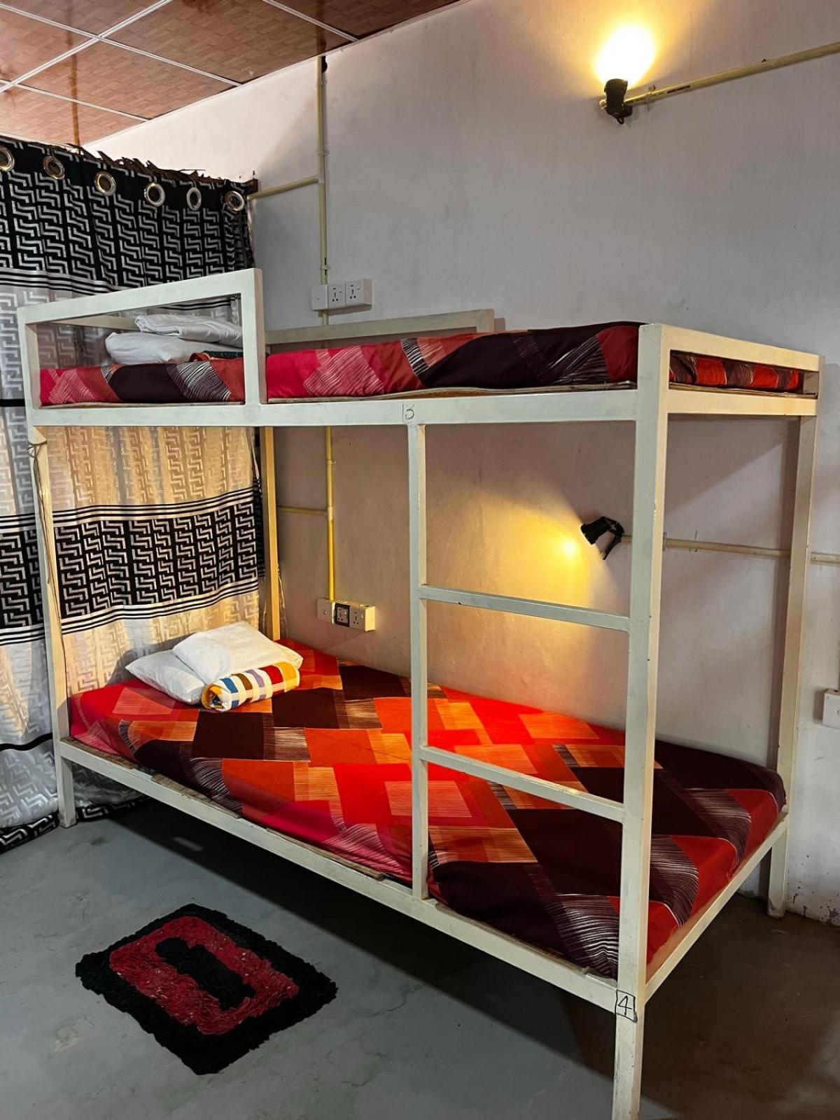 Surfing Lion Hostel Arugam Bay Zewnętrze zdjęcie